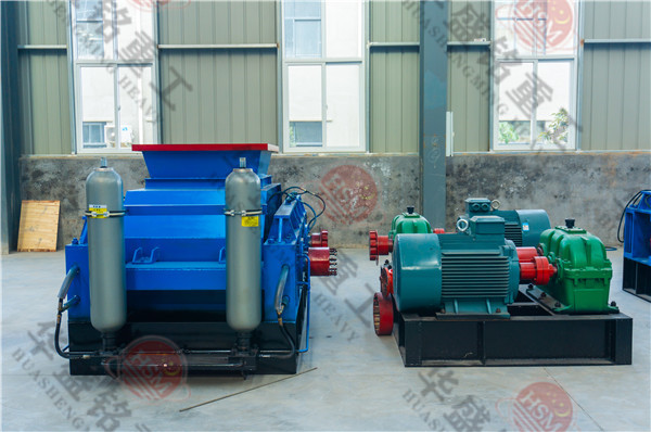 ���ӽ�Q��ɰ�C�������Ć��}