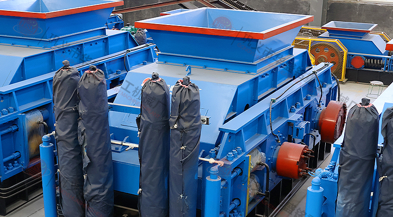 ÿС�r(sh��)�a(ch��n)����200����Һ����(du��)݁��ɰ�C(j��)